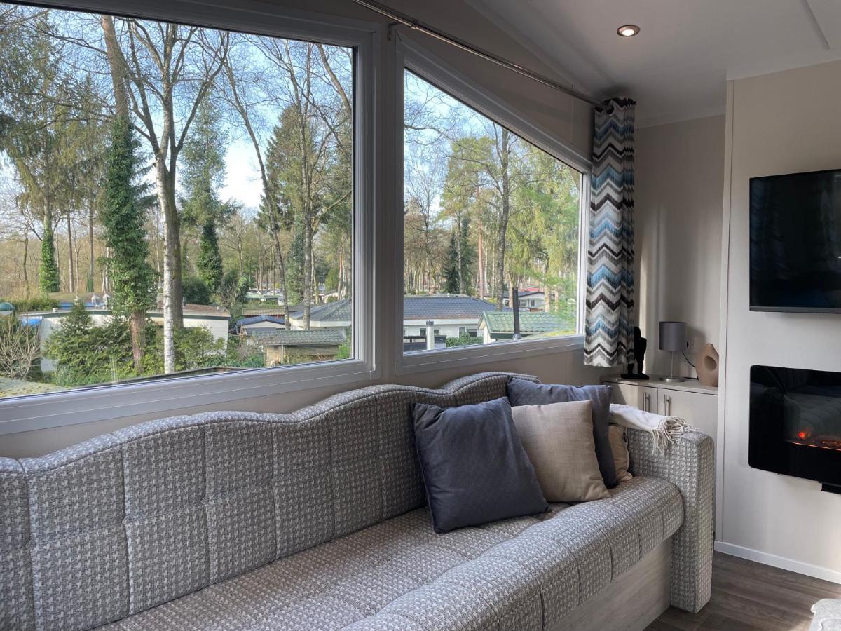 Luxe Chalet Hoenderloo Airco, Netflix - Recreation Only المظهر الخارجي الصورة